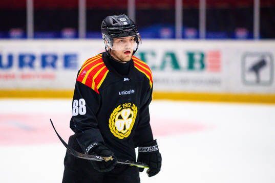 Brynäs Jaedon Descheneau deppar
