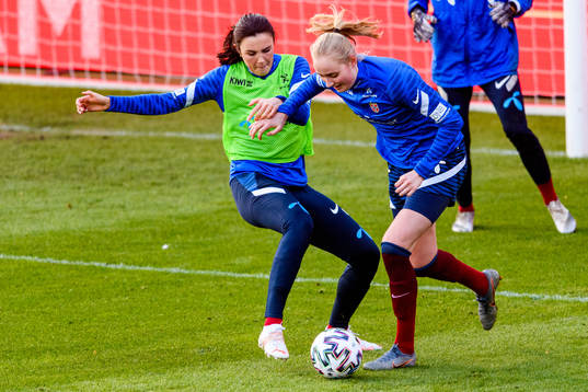 Ingrid Syrstad Engen and Emilie Bragstad of the Norwegian