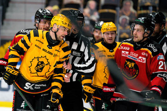 Skellefteås Joakim Lindström och Luleås Juhani Tyrväinen