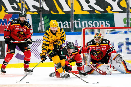 Skellefteås Oscar Möller och Luleås Juhani Tyrväinen