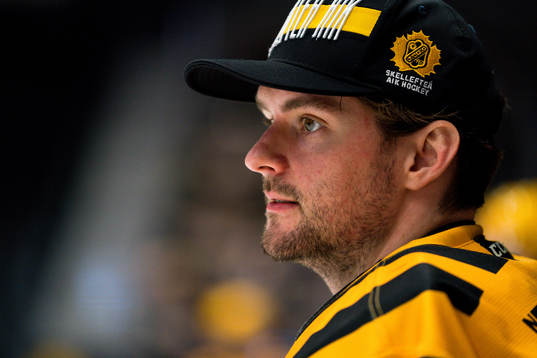 Skellefteås målvakt Gustaf Lindvall