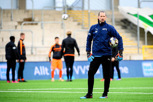 AFC Eskilstunas målvaktstränare målvaktstränare Johan