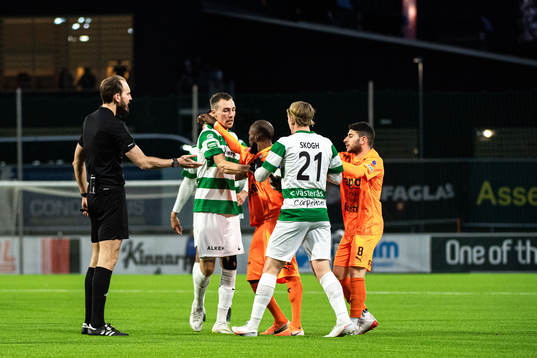 Västerås Filip Tronét och AFC Eskilstunas Sadat