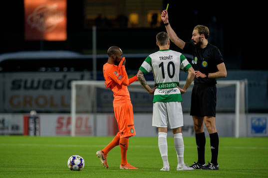 AFC Eskilstunas Sadat Abubakari och Västerås Filip