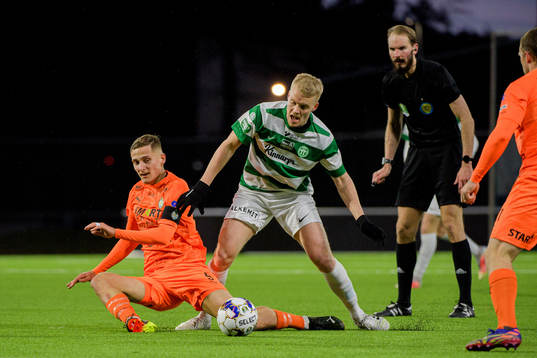 AFC Eskilstunas Pontus Rödin , Västerås Simon Johansson