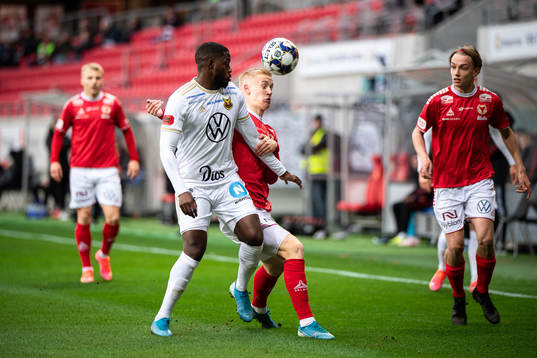 Bläddra bland fler bilder av Fotboll, Allsvenskan, Kalmar - Östersund