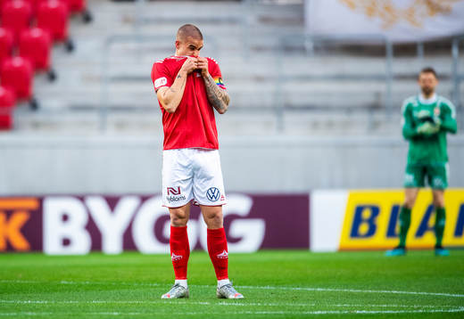 Kalmars Douglas Bergqvist deppar