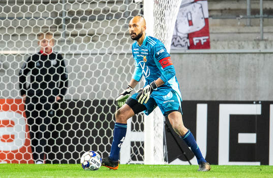 Östersunds målvakt Aly Keita