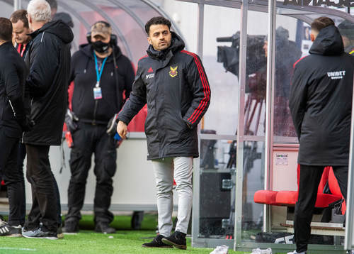 Östersunds tränare Amir Azrafshan