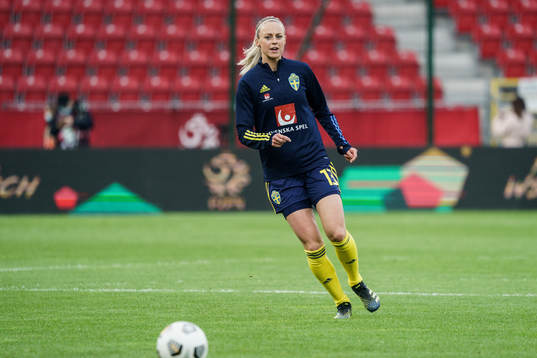 Amanda Ilestedt of Sweden prior to the women's