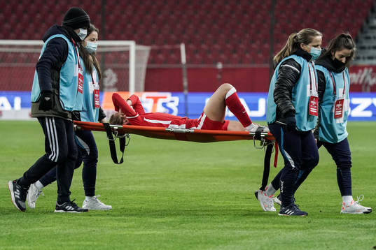 Nikole Kaletka of Poland is injured