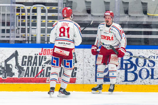 Timrås Jonathan Dahlén jublar