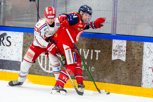 Timrås /t3/ och Västerviks Erik Gustafsson
