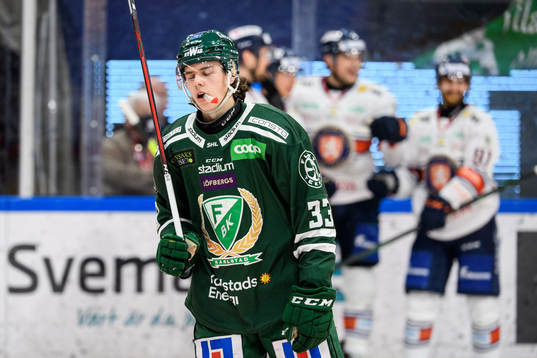 Färjestads Albert Johansson deppar