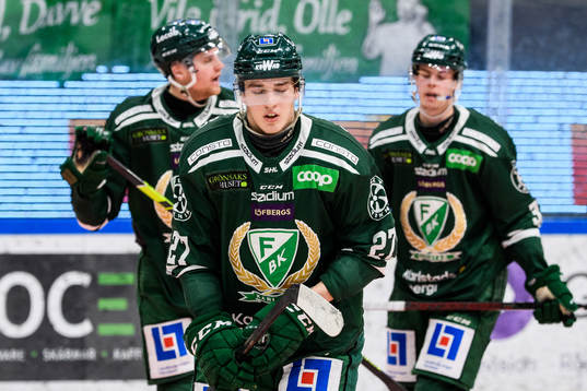 Färjestads Oskar Bäck deppar