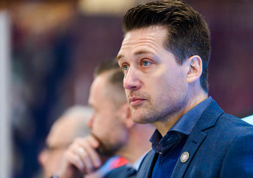 Växjös tränare Sam Hallam