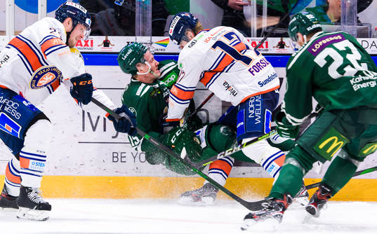 Färjestads Gustav Rydahl och Växjös Emil Forslund