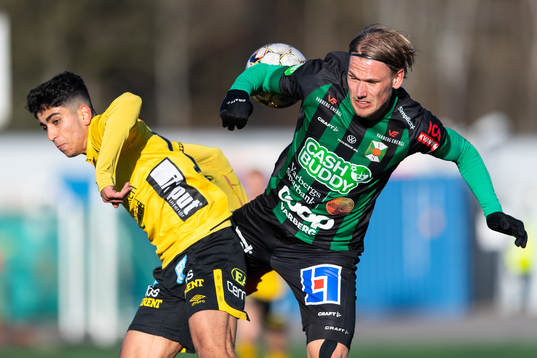 Elfsborgs Ahmed Qasem och Varbergs Hampus Zackrisson