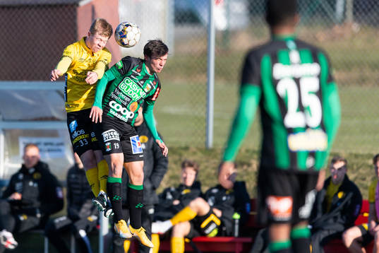 Elfsborgs Filip Gustafsson och Varbergs Liam Munther