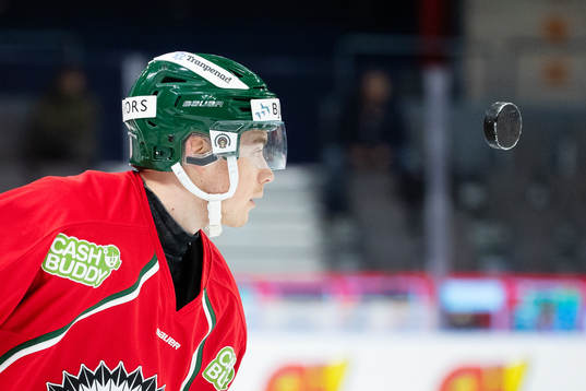Frölundas Joel Mustonen innan kvartsfinal tre i SHL mellan