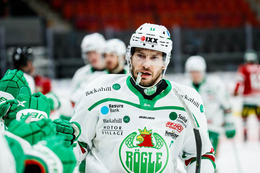 Rögles Mattias Sjögren jublar