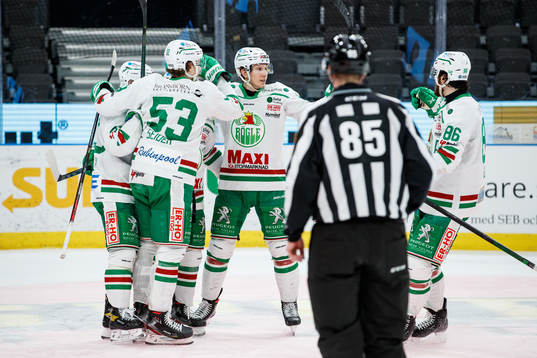 Rögles Olli Palola jublar