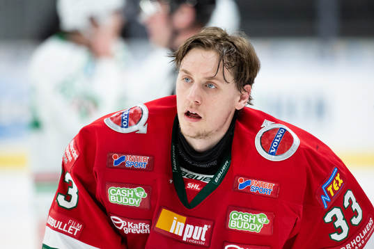 Frölundas målvakt Johan Mattsson deppar i period pausen
