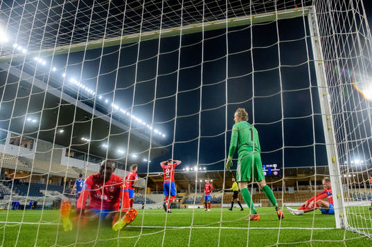 Helsingborgs Andreas Granqvist och målvakt Anders