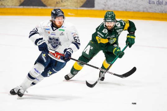 Karlskogas Arvid Aronsson och Björklövens Alex Hutchings