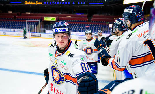 Växjös Fredrik Karlström jublar