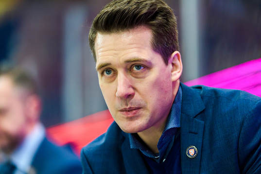 Växjös tränare Sam Hallam