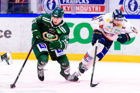 Färjestads Jacob Peterson och Växjös Emil Pettersson