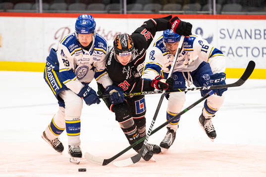 Leksands Emil Heineman och Daniel Gunnarsson mot Örebros