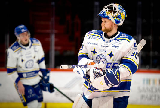 Leksands målvakt Janne Juvonen deppar