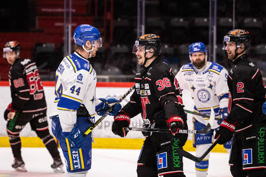 Leksands Ashton Carter och Örebros Emil Larsson