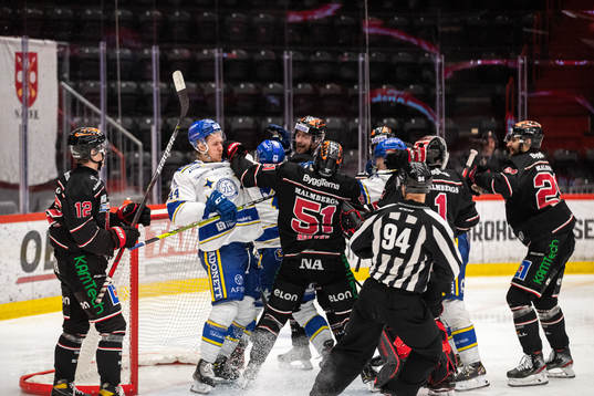 Leksands Ashton Carter mot Örebros Kristian Näkyvä