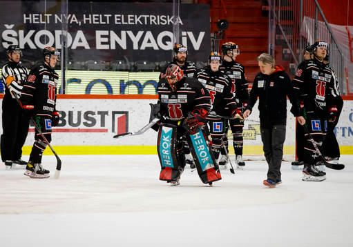 Örebros målvakt Jhonas Enroth skadad