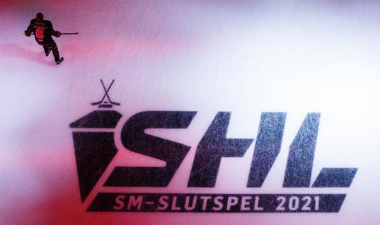 Örebros Stefan Warg åker över SHL SM-Slutspels-logotypen