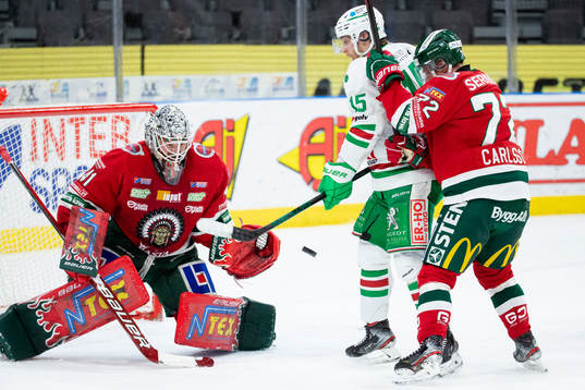 Frölundas målvakt Niklas Rubin och Patrik Carlsson och