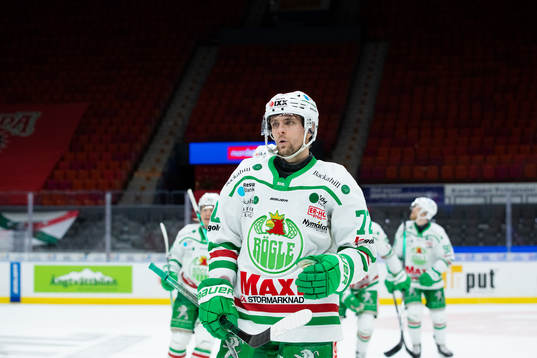 Rögles Daniel Zaar jublar