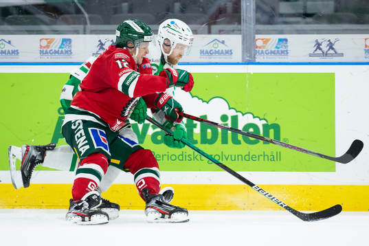 Frölundas Max Friberg och Rögles Ted Brithén