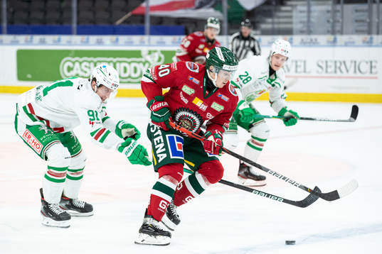 Rögles Adam Tambellini och Frölundas Joel Mustonen