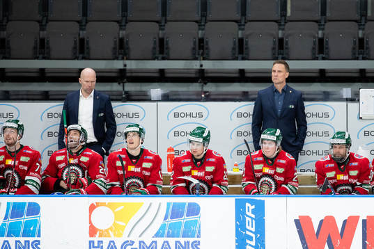 Frölundas assisterande tränare Anders Burström  och