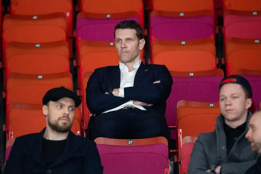 Frölundas sportchef Fredrik Sjöström och nedanför fr.v.