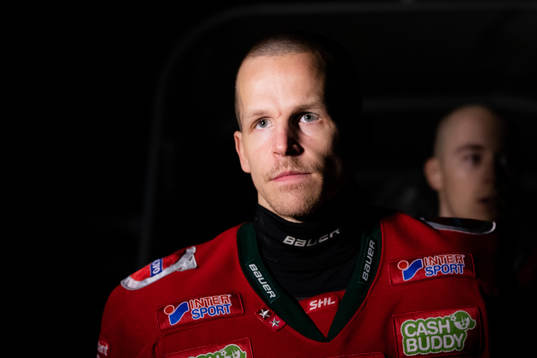 Frölundas Max Friberg innan kvartsfinal fyra i SHL mellan