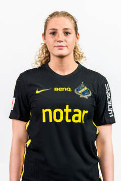 s Julia Laukström