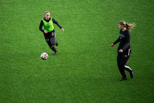 Evelina Brink och Elin Dahl