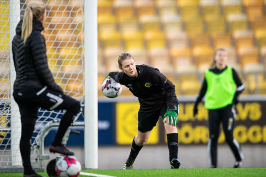 målvakt Lia Viking