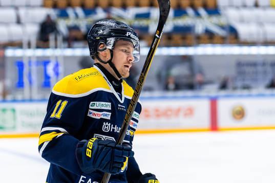 s Simon Önerud deppar