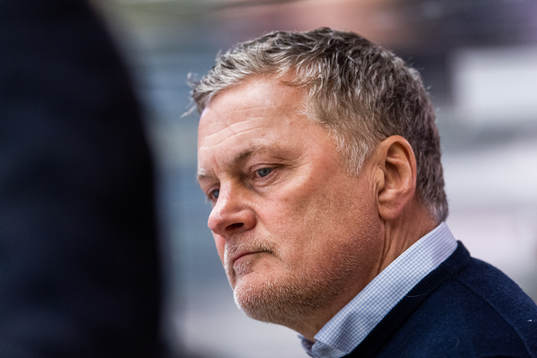 s tränare Stephan Lundh deppar